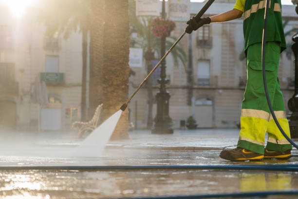 Best Deck Cleaning Services  in Barboursville, WV